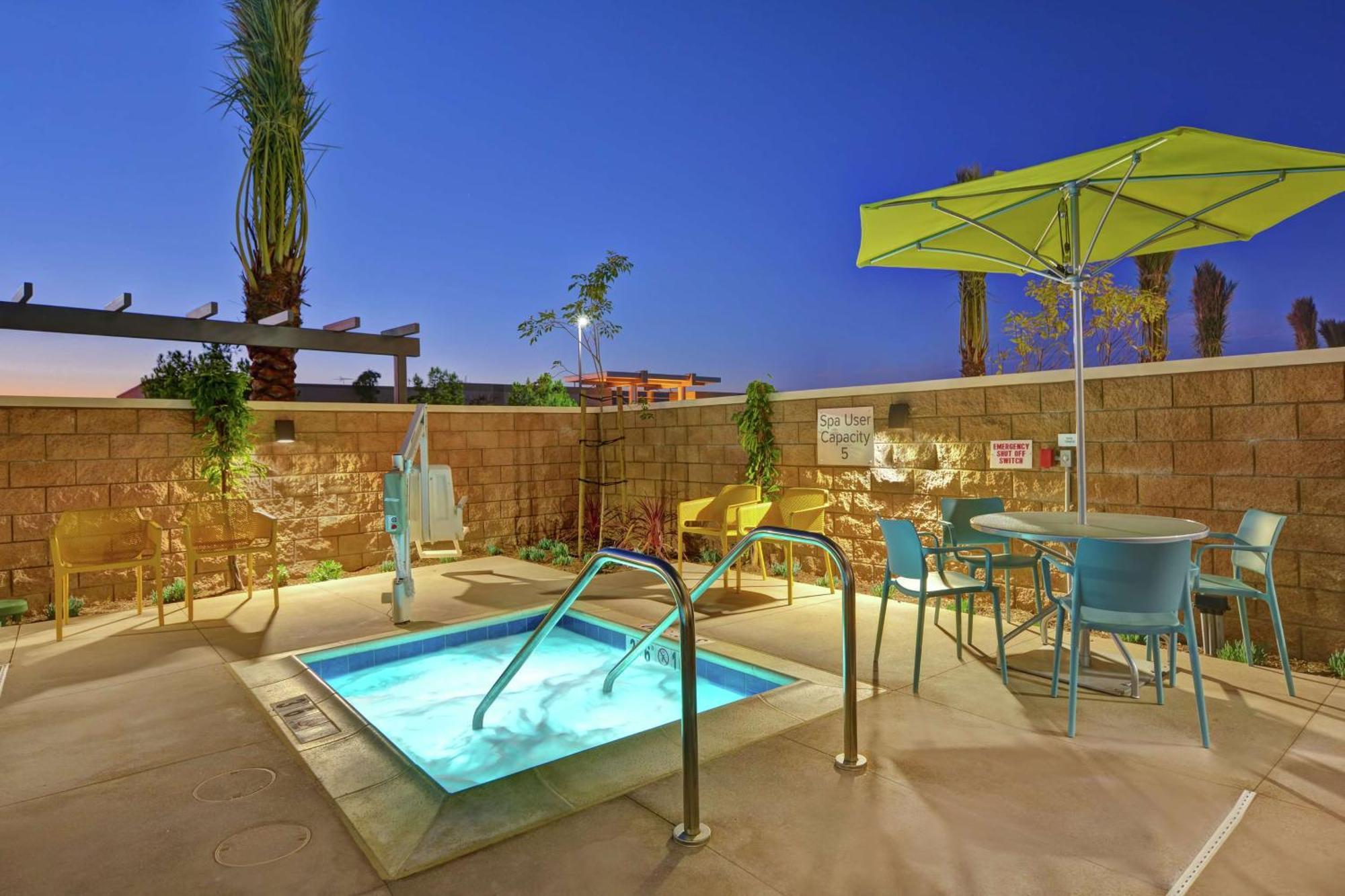 Hampton Inn Chula Vista Eastlake Экстерьер фото